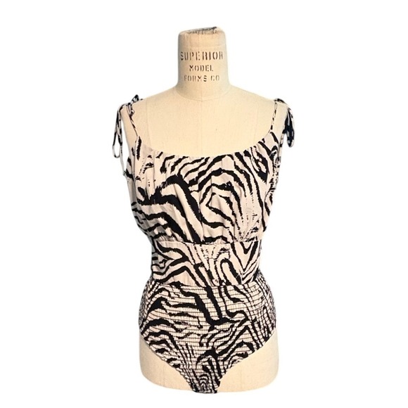 Hashttag in Trend Tops - Zebra Print Smocked Bodysuit Black Cream Tie Strap Women Med Going out Animalier